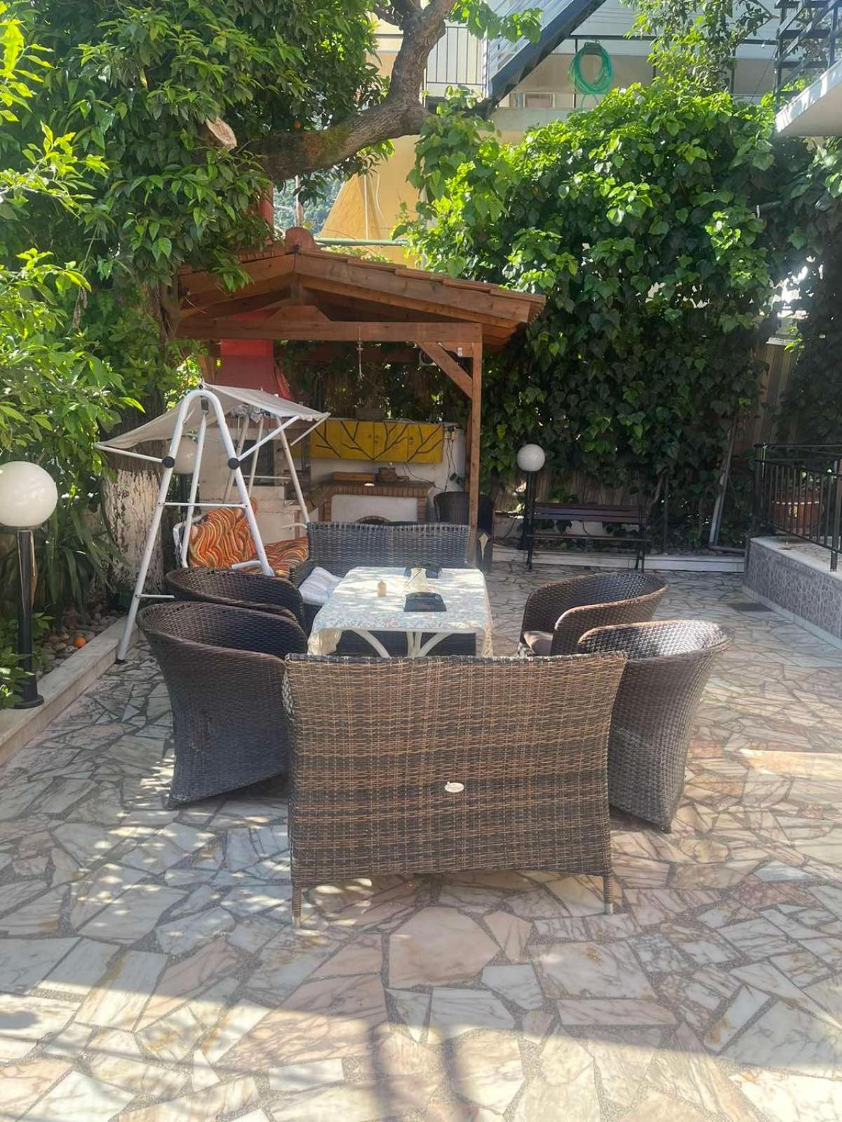 Pislis Rooms Kamena Vourla Exterior foto